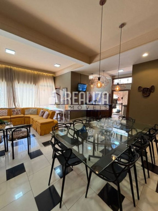 Imagem Casa com 3 Quartos à Venda, 168 m² em Boa Vista - Uberaba Imagem Casa com 3 Quartos à Venda, 168 m² em Boa Vista - Uberaba
