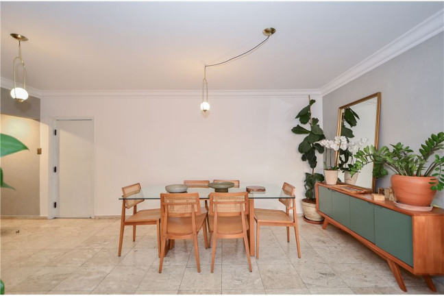Imagem Imóvel com 2 Quartos à Venda, em Vila Madalena - São Paulo Imagem Imóvel com 2 Quartos à Venda, em Vila Madalena - São Paulo