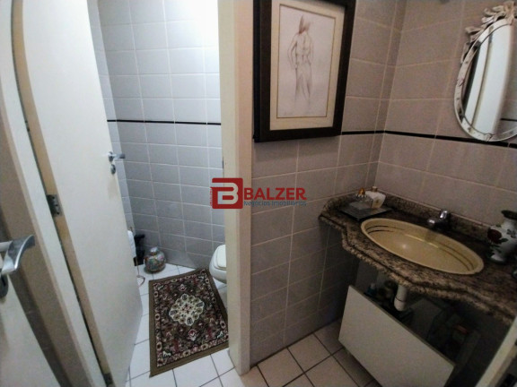 Imagem Cobertura com 3 Quartos à Venda, 309 m² em Centro - Florianópolis Imagem Cobertura com 3 Quartos à Venda, 309 m² em Centro - Florianópolis