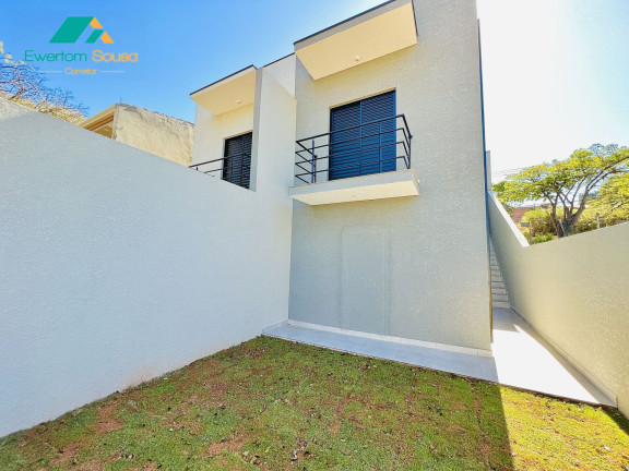 Imagem Casa com 2 Quartos à Venda, 60 m² em Jardim Sao Felipe - Atibaia Imagem Casa com 2 Quartos à Venda, 60 m² em Jardim Sao Felipe - Atibaia