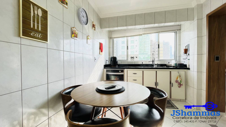 Imagem Apartamento com 3 Quartos à Venda, 100 m² em Centro - Balneário Camboriú