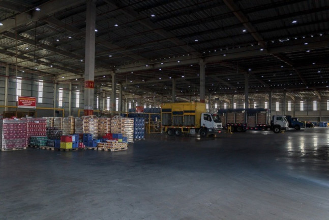 Imagem Imóvel Comercial à Venda, 12.712 m² em Vila Sul Americana - Carapicuíba Imagem Imóvel Comercial à Venda, 12.712 m² em Vila Sul Americana - Carapicuíba