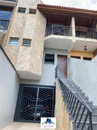 Casa com 3 Quartos à Venda, 143 m²