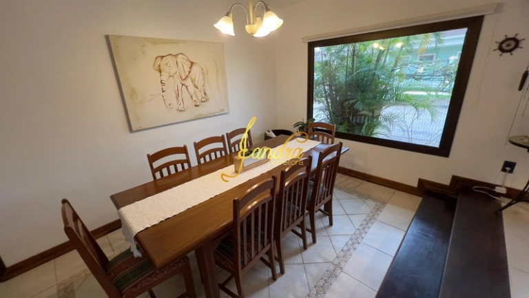 Imagem Casa com 4 Quartos à Venda, 290 m² em Centro - Xangri-la Imagem Casa com 4 Quartos à Venda, 290 m² em Centro - Xangri-la