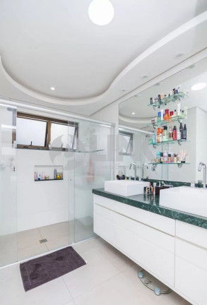 Imagem Casa com 5 Quartos à Venda, 294 m² em Jardim Botânico - Porto Alegre Imagem Casa com 5 Quartos à Venda, 294 m² em Jardim Botânico - Porto Alegre