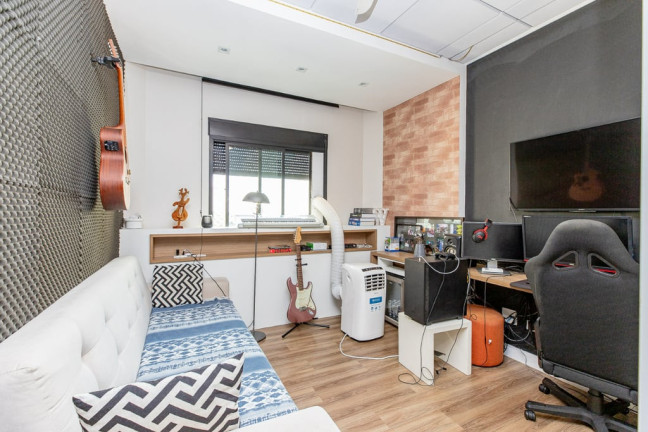 Imagem Imóvel com 4 Quartos à Venda, 172 m² em Moema - São Paulo Imagem Imóvel com 4 Quartos à Venda, 172 m² em Moema - São Paulo