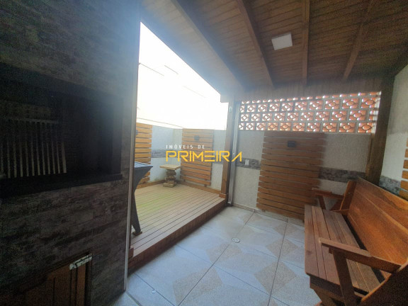 Imagem Sobrado com 2 Quartos à Venda, 107 m² em Balneário Piçarras - Piçarras