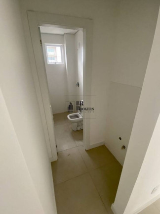 Imagem Apartamento com 3 Quartos para Alugar, 97 m² em Centro - Balneário Camboriú