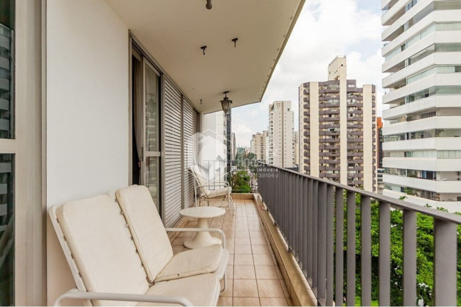 Imagem Apartamento com 3 Quartos à Venda, 165 m² em Moema - São Paulo