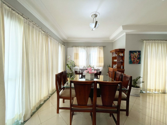 Imagem Casa com 3 Quartos à Venda, 295 m² em Aruã - Mogi Das Cruzes Imagem Casa com 3 Quartos à Venda, 295 m² em Aruã - Mogi Das Cruzes