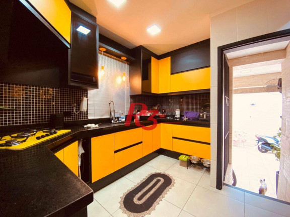 Imagem Casa com 3 Quartos à Venda, 140 m² em Gonzaga - Santos Imagem Casa com 3 Quartos à Venda, 140 m² em Gonzaga - Santos