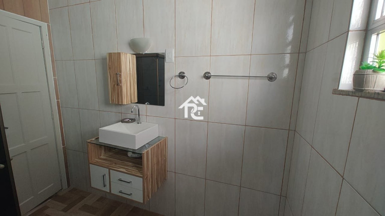 Imagem Casa com 2 Quartos à Venda, 160 m² em Mangueira - São Gonçalo Imagem Casa com 2 Quartos à Venda, 160 m² em Mangueira - São Gonçalo