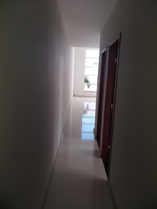 Imagem Casa com 2 Quartos à Venda, 150 m²