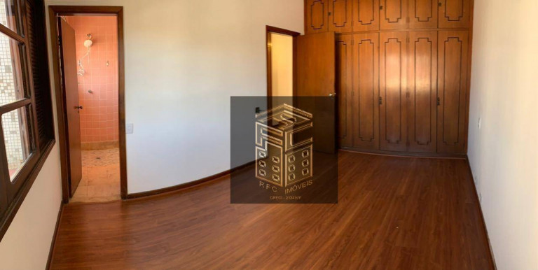 Imagem Casa com 3 Quartos à Venda, 299 m² em Vila Monumento - São Paulo