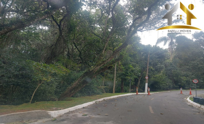 Imagem Terreno à Venda, 450 m² em São Fernando Residência - Barueri Imagem Terreno à Venda, 450 m² em São Fernando Residência - Barueri