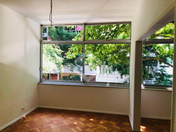 Imagem Apartamento com 4 Quartos à Venda, 300 m² em Ipanema - Rio De Janeiro Imagem Apartamento com 4 Quartos à Venda, 300 m² em Ipanema - Rio De Janeiro