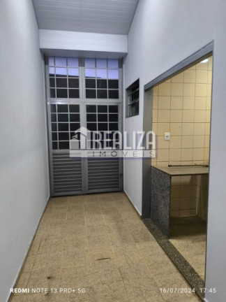 Imagem Casa com 3 Quartos à Venda, 172 m² em Santa Maria - Uberaba Imagem Casa com 3 Quartos à Venda, 172 m² em Santa Maria - Uberaba