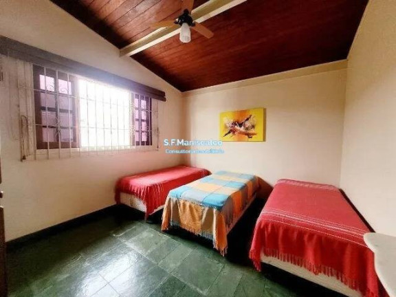 Imagem Casa com 5 Quartos para Alugar, 500 m² em Centro - Ubatuba