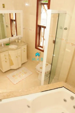 Imagem Sobrado com 3 Quartos à Venda, 320 m² em Ingleses Do Rio Vermelho - Florianópolis