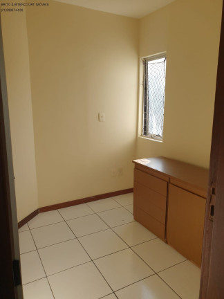 Imagem Imóvel com 3 Quartos à Venda, 84 m² em Imbuí - Salvador Imagem Imóvel com 3 Quartos à Venda, 84 m² em Imbuí - Salvador