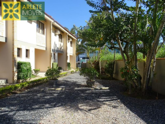 Imagem Apartamento com 2 Quartos para Alugar ou Temporada, 90 m² em Bombas - Bombinhas Imagem Apartamento com 2 Quartos para Alugar ou Temporada, 90 m² em Bombas - Bombinhas