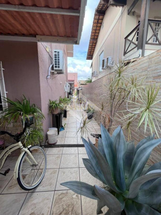 Imagem Casa com 5 Quartos à Venda, 310 m² em Itaipu - Niterói Imagem Casa com 5 Quartos à Venda, 310 m² em Itaipu - Niterói