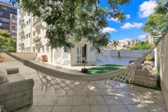 Imagem Apartamento com 2 Quartos à Venda, 246 m² em Higienópolis - Porto Alegre Imagem Apartamento com 2 Quartos à Venda, 246 m² em Higienópolis - Porto Alegre