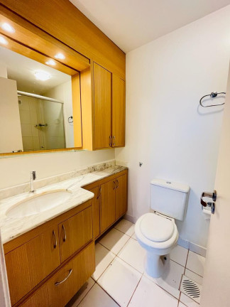 Imagem Imóvel com 3 Quartos à Venda, em Vila Ipiranga - Porto Alegre Imagem Imóvel com 3 Quartos à Venda, em Vila Ipiranga - Porto Alegre