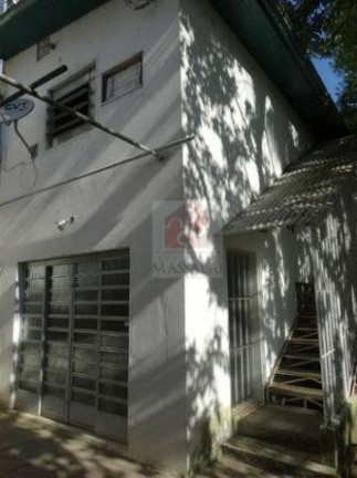 Imagem Casa com 5 Quartos à Venda, 280 m² em Petrópolis - Porto Alegre Imagem Casa com 5 Quartos à Venda, 280 m² em Petrópolis - Porto Alegre