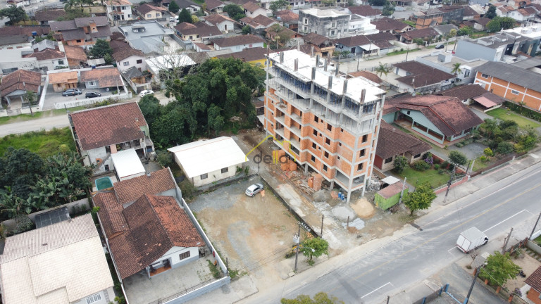Imagem Terreno à Venda, 1.111 m² em Iririú - Joinville Imagem Terreno à Venda, 1.111 m² em Iririú - Joinville