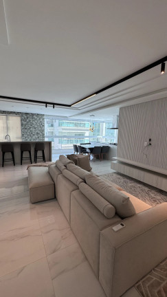 Imagem Apartamento com 4 Quartos à Venda, 152 m² em Meia Praia - Itapema Imagem Apartamento com 4 Quartos à Venda, 152 m² em Meia Praia - Itapema