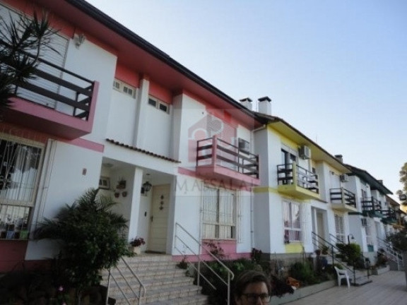 Imagem Casa com 3 Quartos à Venda, 220 m² em Santo Antônio - Porto Alegre Imagem Casa com 3 Quartos à Venda, 220 m² em Santo Antônio - Porto Alegre