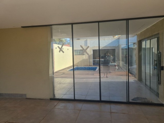 Imagem Casa com 3 Quartos à Venda, 250 m² em Setor Habitacional Arniqueira (águas Claras) - Brasília Imagem Casa com 3 Quartos à Venda, 250 m² em Setor Habitacional Arniqueira (águas Claras) - Brasília
