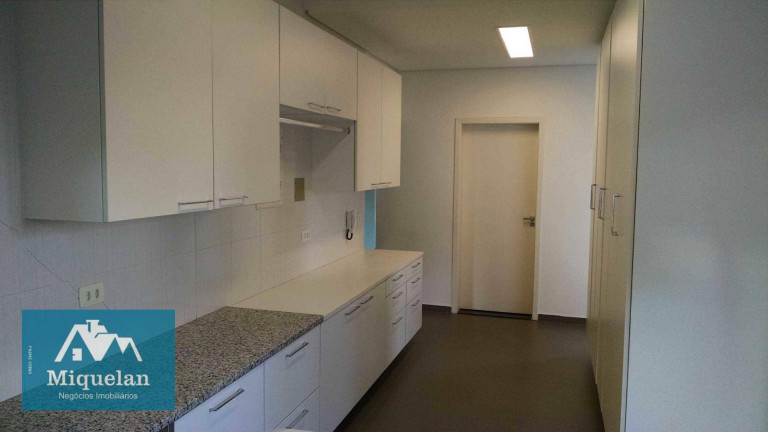 Imagem Casa com 6 Quartos à Venda, 810 m² em Tremembé - São Paulo Imagem Casa com 6 Quartos à Venda, 810 m² em Tremembé - São Paulo