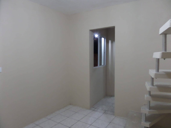 Imagem Casa com 1 Quarto para Alugar,  em Bandeiras - Osasco