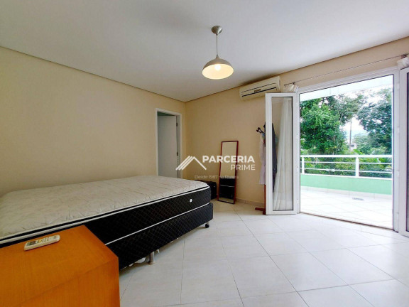 Imagem Casa com 6 Quartos à Venda, 453 m² em Riviera Módulo 3 - Bertioga Imagem Casa com 6 Quartos à Venda, 453 m² em Riviera Módulo 3 - Bertioga
