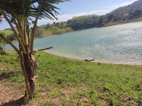 Imagem Imóvel com 3 Quartos à Venda, 120 m² em Bairro Do Macaco - Paraibuna Imagem Imóvel com 3 Quartos à Venda, 120 m² em Bairro Do Macaco - Paraibuna