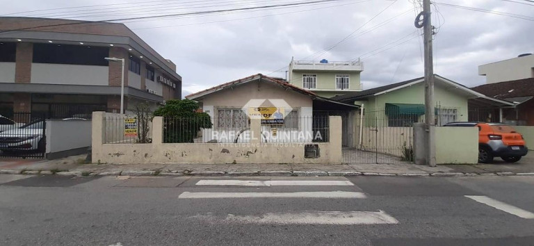 Ponto Comercial à Venda, 140 m² em Kobrasol - São José