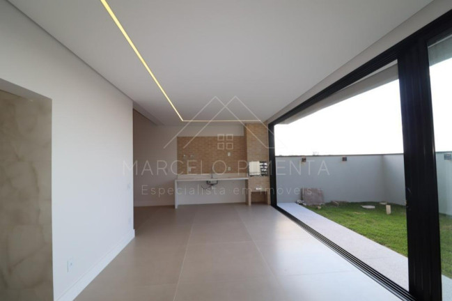 Imagem Sobrado com 3 Quartos à Venda, em Roncáglia - Valinhos Imagem Sobrado com 3 Quartos à Venda, em Roncáglia - Valinhos