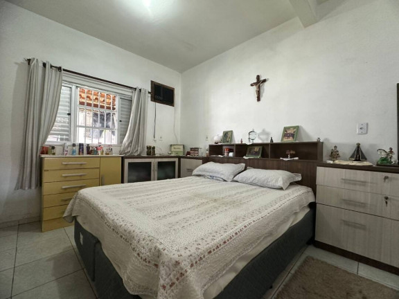 Imagem Casa com 4 Quartos à Venda, 220 m² em Centro - Balneário Barra Do Sul Imagem Casa com 4 Quartos à Venda, 220 m² em Centro - Balneário Barra Do Sul