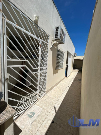 Imagem Casa com 3 Quartos à Venda, 60 m² em Santa Mônica - Guarapari Imagem Casa com 3 Quartos à Venda, 60 m² em Santa Mônica - Guarapari