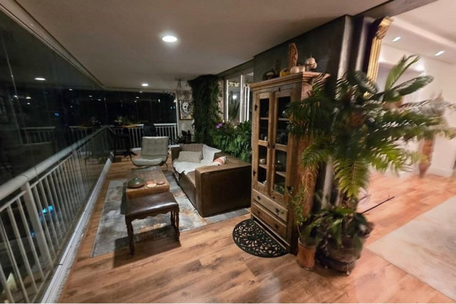 Imagem Imóvel com 4 Quartos à Venda, 260 m² em Vila Andrade - São Paulo Imagem Imóvel com 4 Quartos à Venda, 260 m² em Vila Andrade - São Paulo