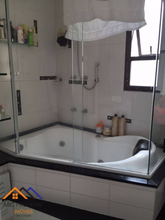 Imagem Apartamento com 3 Quartos à Venda, 140 m² em Vila Assunção - Santo André