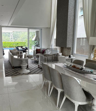 Imagem Casa com 4 Quartos à Venda, 418 m² em Tamboré - Barueri Imagem Casa com 4 Quartos à Venda, 418 m² em Tamboré - Barueri