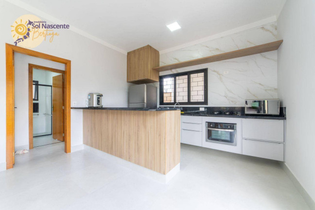 Imagem Casa com 3 Quartos à Venda ou Locação, 108 m² em Maitinga - Bertioga Imagem Casa com 3 Quartos à Venda ou Locação, 108 m² em Maitinga - Bertioga