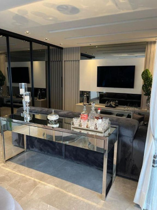 Imagem Apartamento com 3 Quartos à Venda, 151 m² Imagem Apartamento com 3 Quartos à Venda, 151 m²