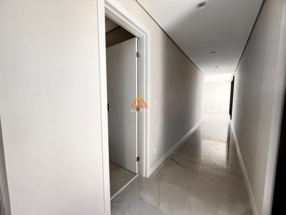 Imagem Casa de Condomínio com 4 Quartos à Venda, 315 m² em São José - Barbacena Imagem Casa de Condomínio com 4 Quartos à Venda, 315 m² em São José - Barbacena