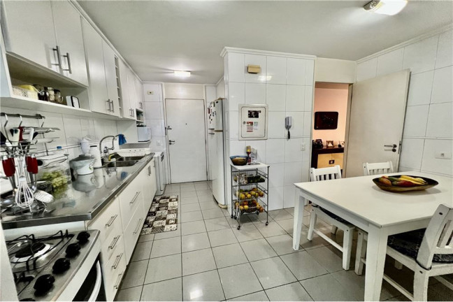 Imagem Apartamento com 3 Quartos à Venda, 116 m² em Itaim Bibi - São Paulo