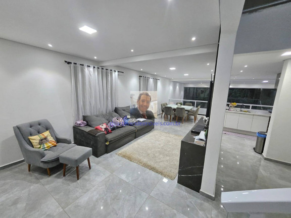 Imagem Casa com 3 Quartos à Venda, 330 m² em Barueri Imagem Casa com 3 Quartos à Venda, 330 m² em Barueri