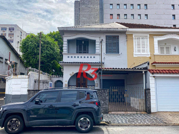 Sobrado com 3 Quartos à Venda ou Locação, 199 m² em Gonzaga - Santos